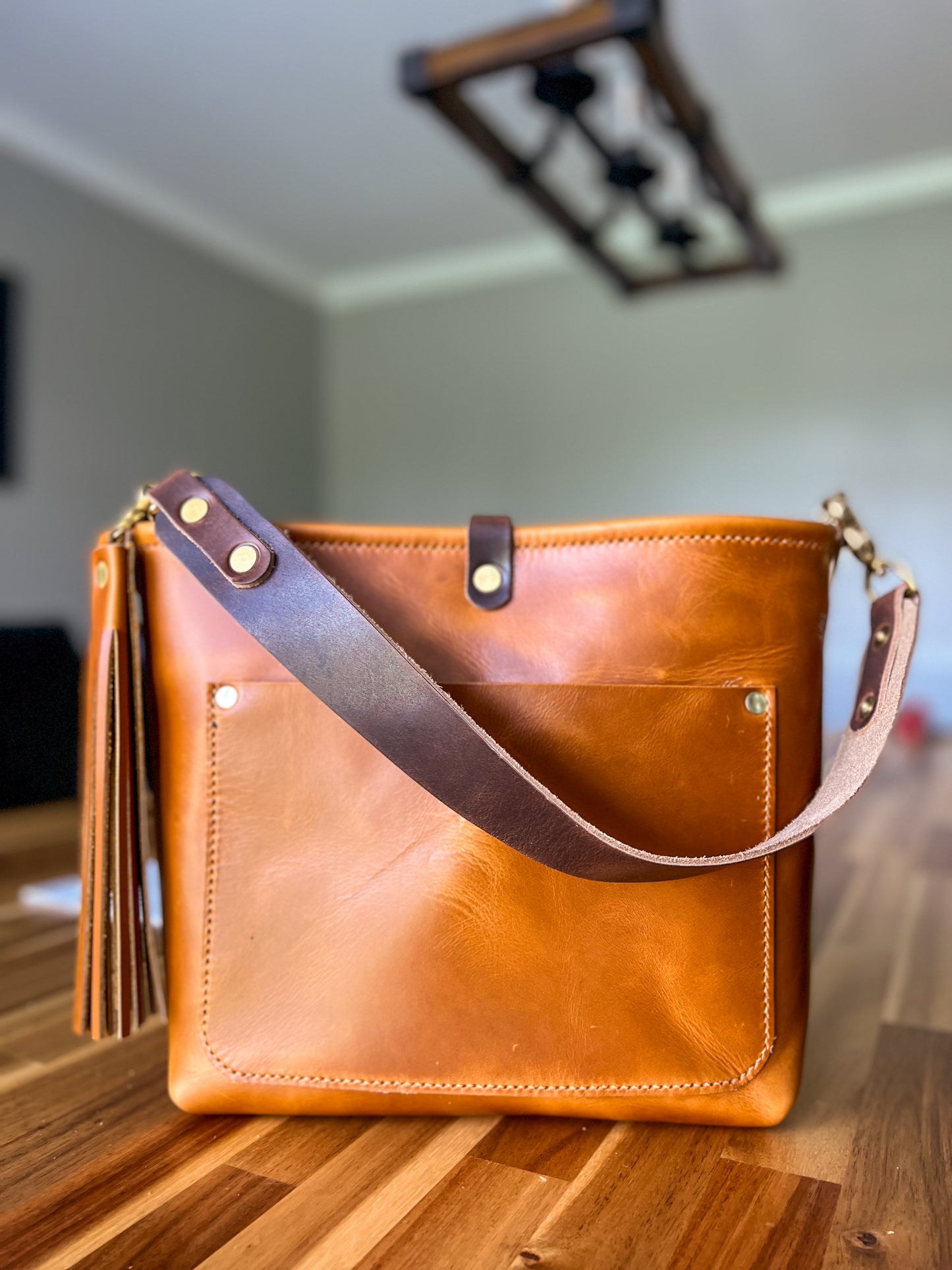 Bennett “shorty” Bucket in Horween Butterscotch