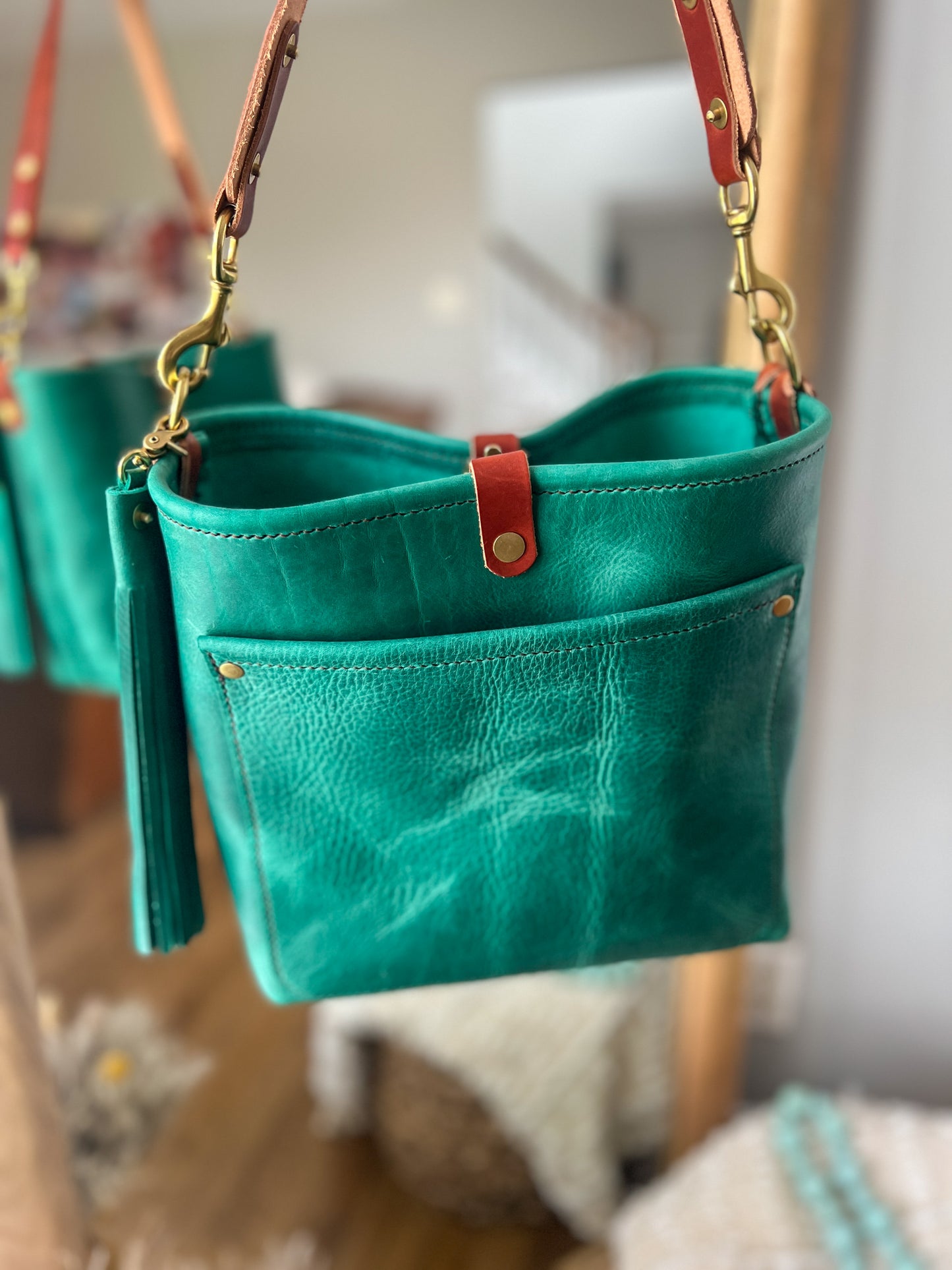 Bennett “shorty” Bucket in Teal Oil Tanned Leather