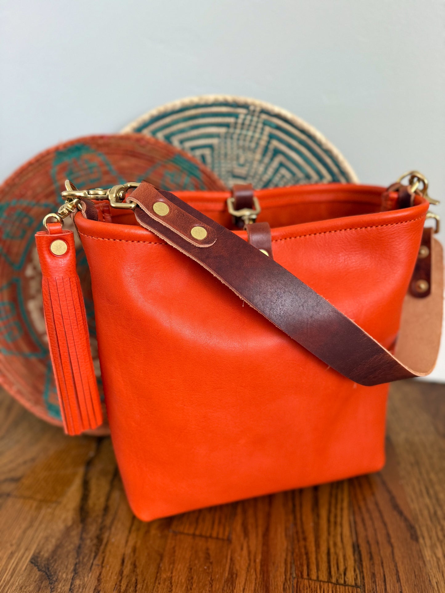 Hobo Bucket in Mandarin Vachetta