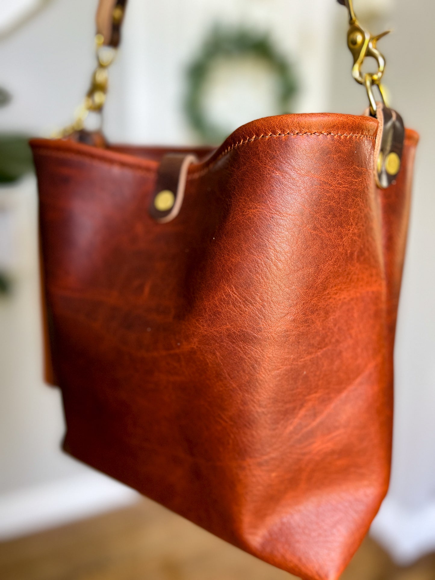 Hobo Bucket in Full Grain Rushmore Leather