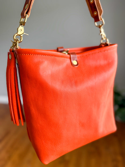 Hobo Bucket in Mandarin Vachetta