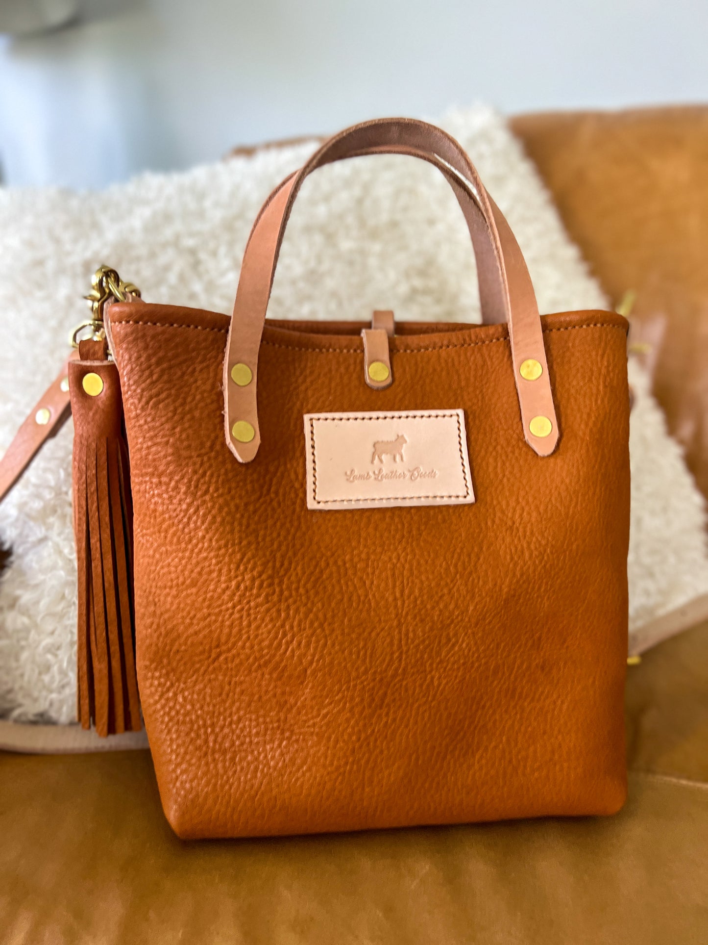Bennett Petite Bucket in Hermann Oak Heritage 1881 Veg Tan Leather