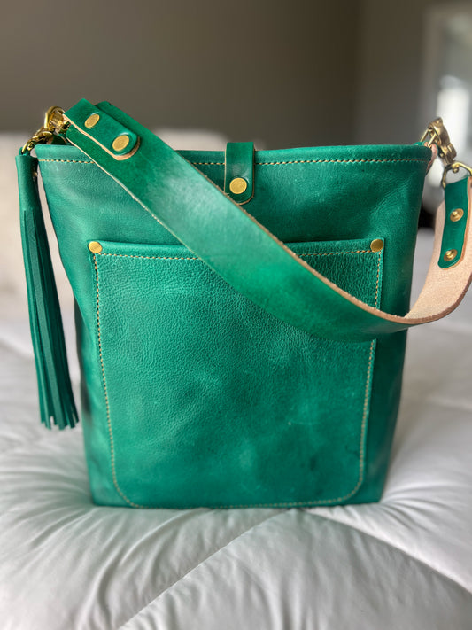 Bennett Bucket in Teal Full Grain Leather