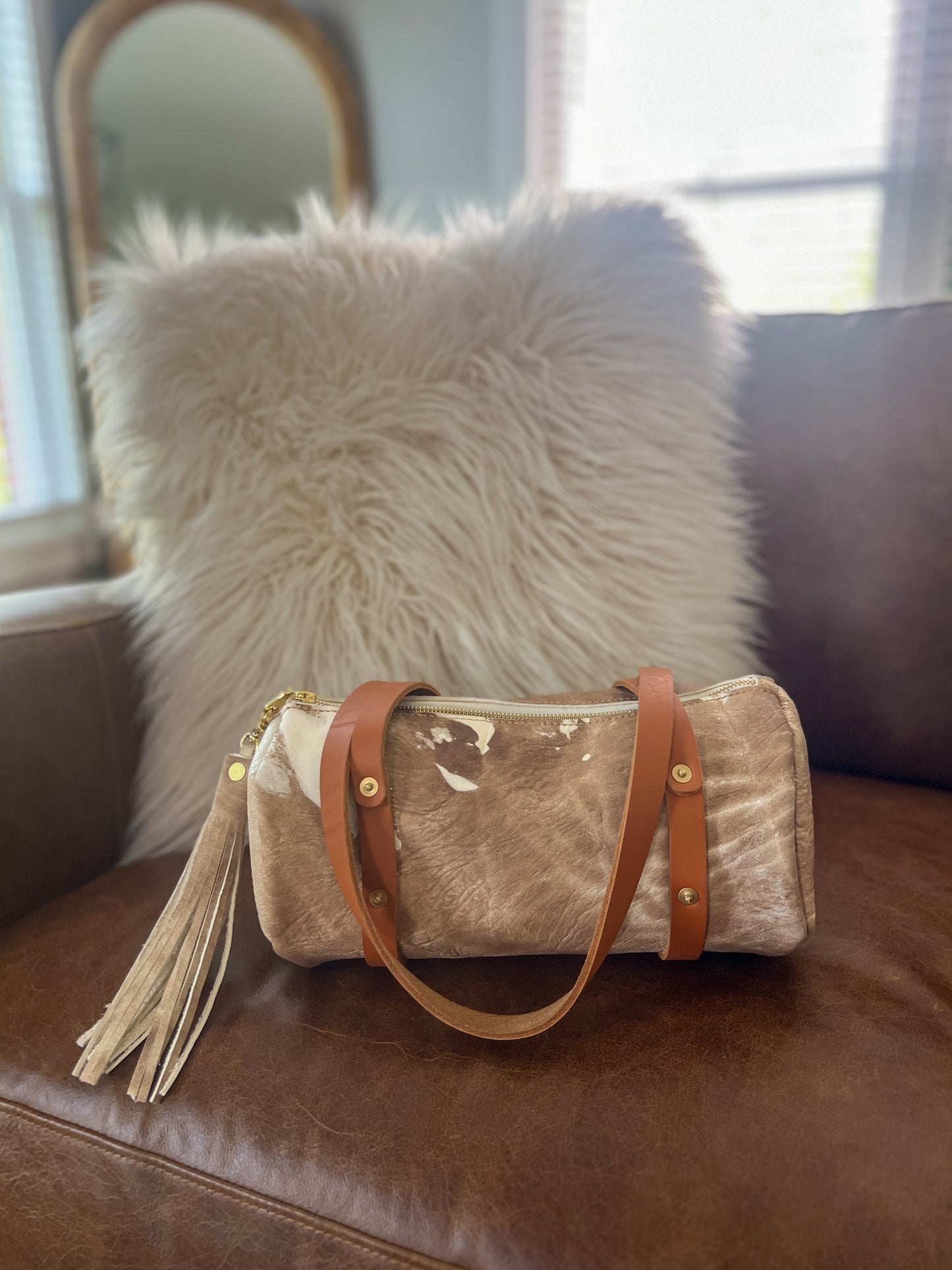 Bren Barrel in Vintage Cowhide Leather