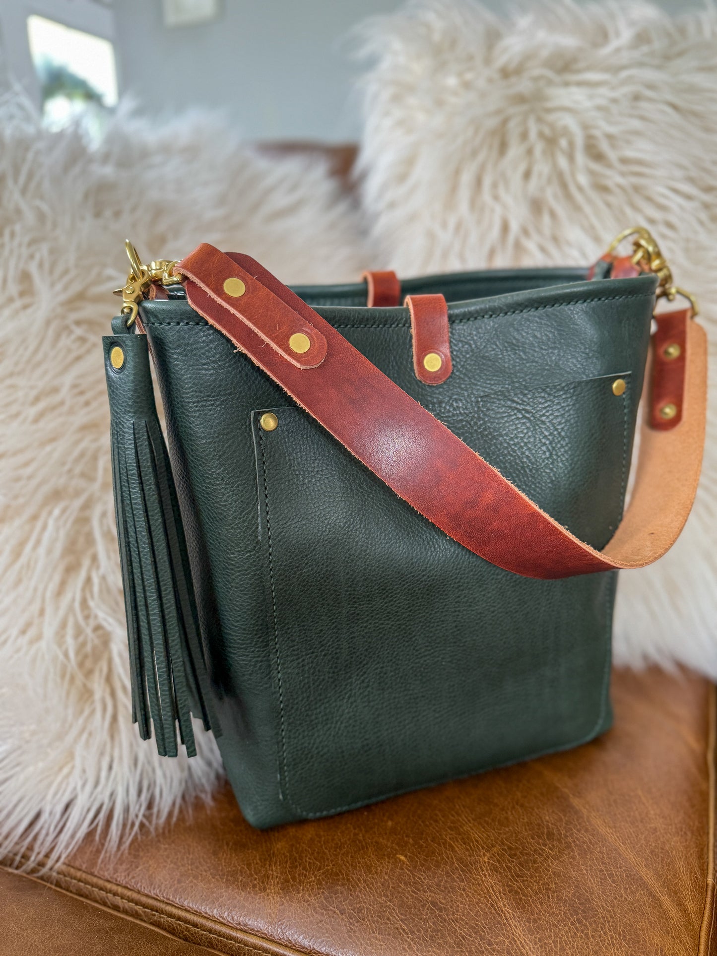 Bennett Bucket in Evergreen Vachetta