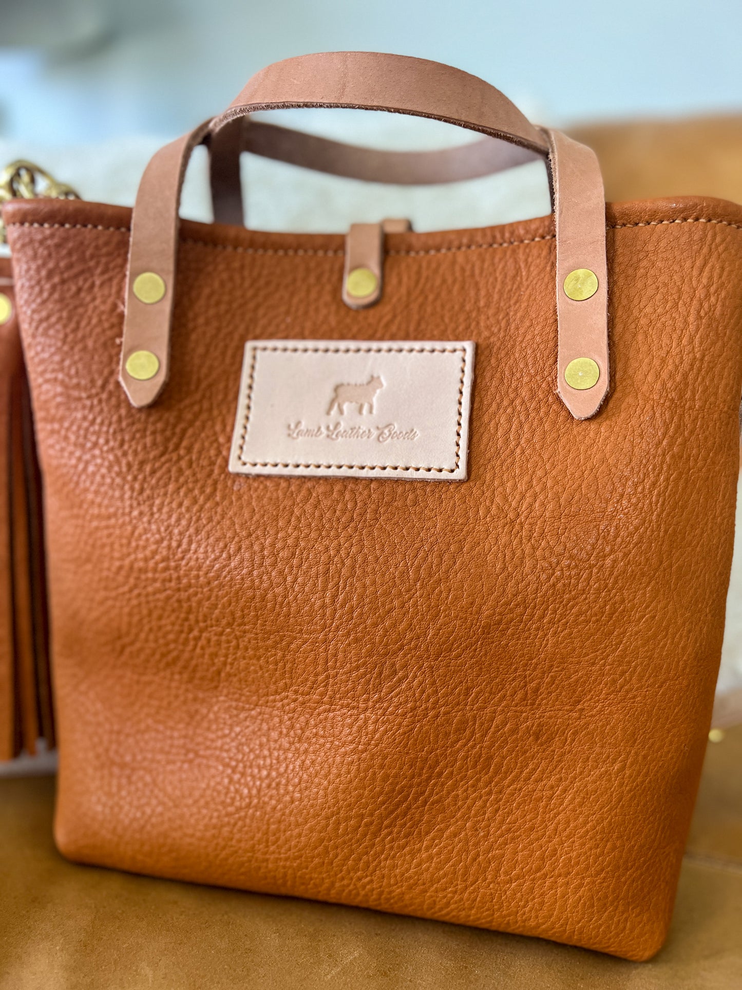 Bennett Petite Bucket in Hermann Oak Heritage 1881 Veg Tan Leather