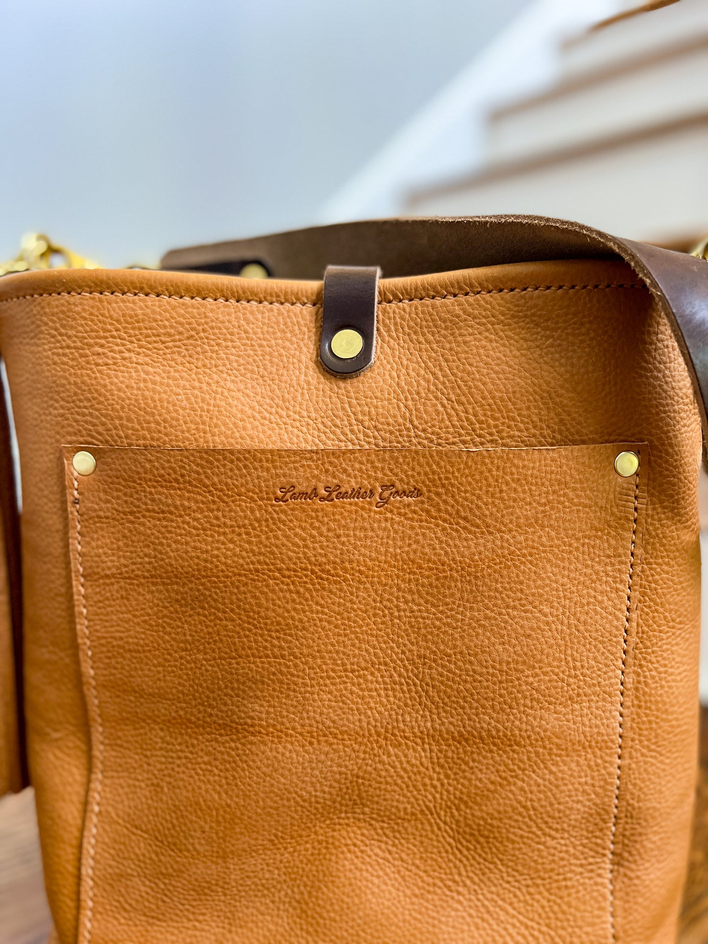 Bennett Bucket in Biscotti Italian Vegetable Tanned Leather