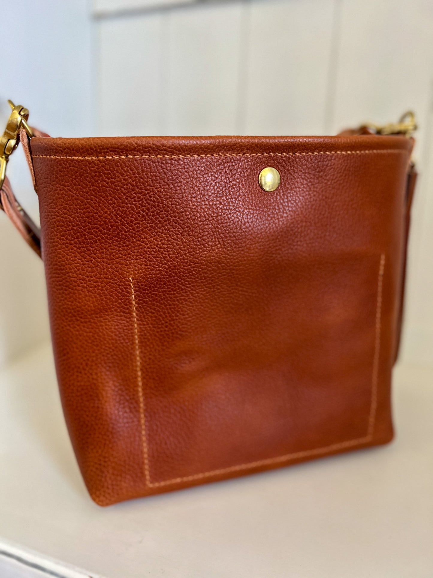 Bennett “shorty” Bucket in Horween Montana-Cognac