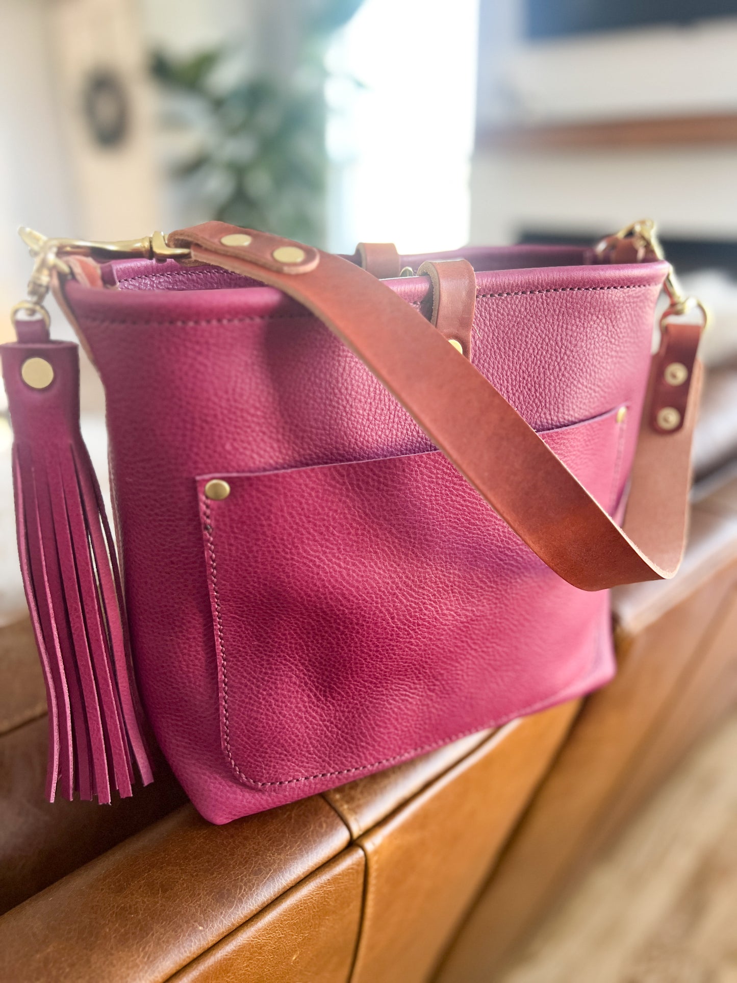 Bennett “shorty” Bucket in Lilac Vachetta