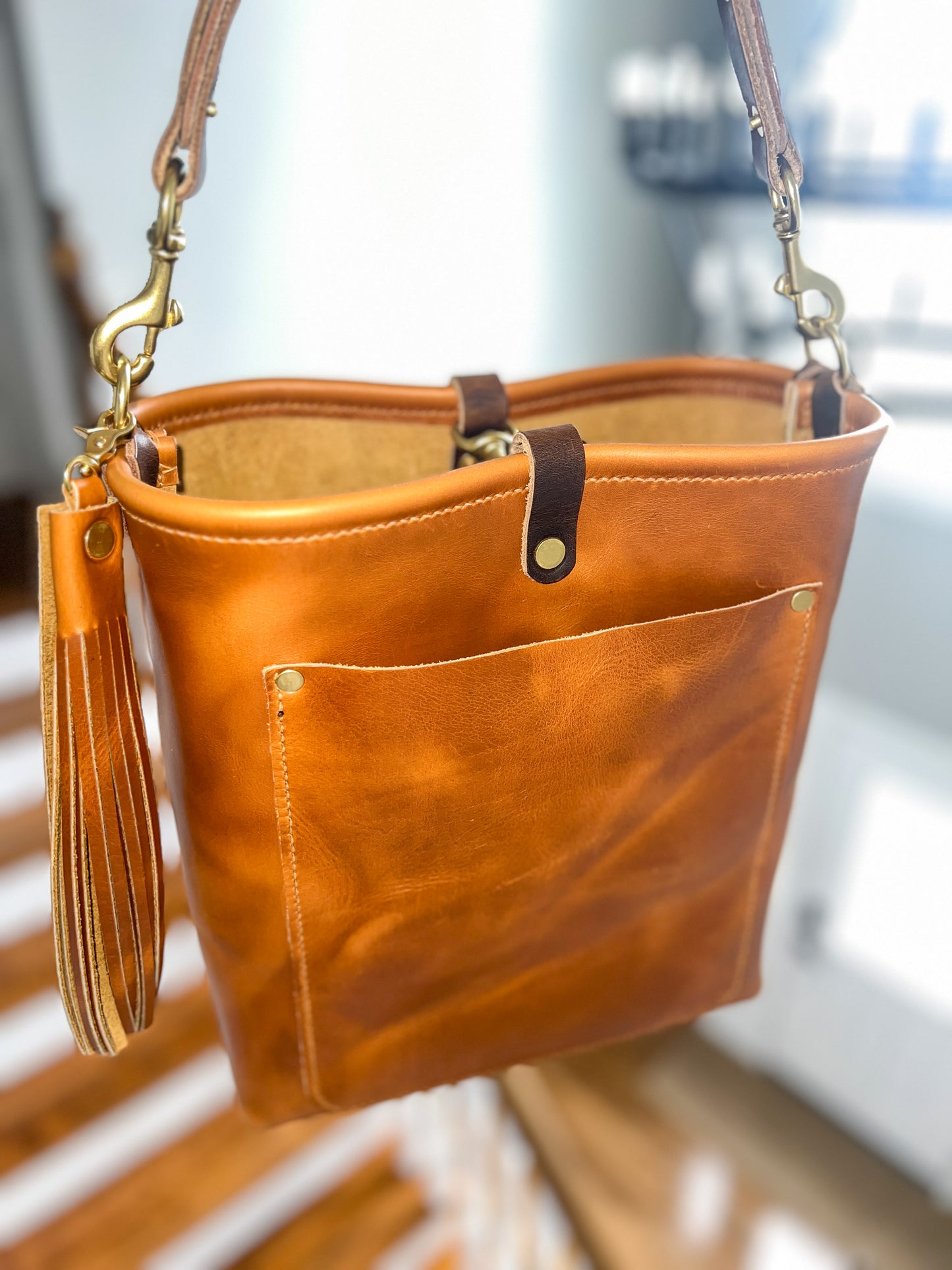 Bennett Bucket in Horween Butterscotch Full Grain Leather