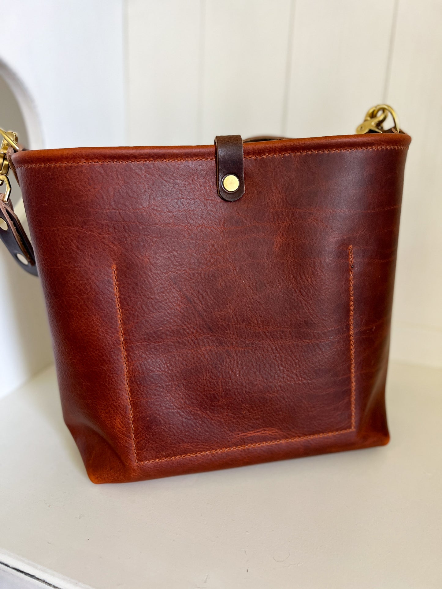 Hobo Bucket in Full Grain Rushmore Leather
