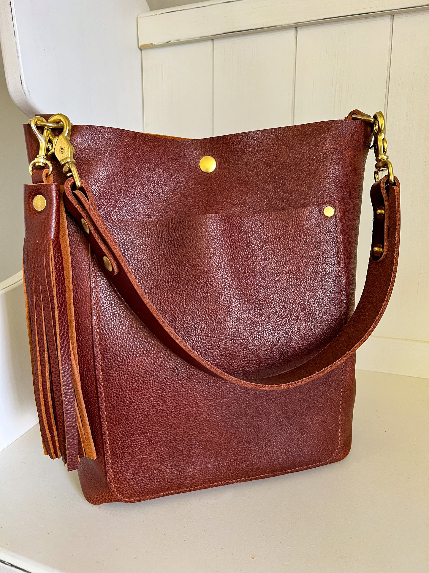 Bennett Bucket in Cognac