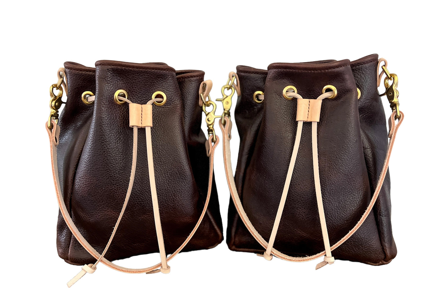 Emery Drawstring Bucket in Mocha