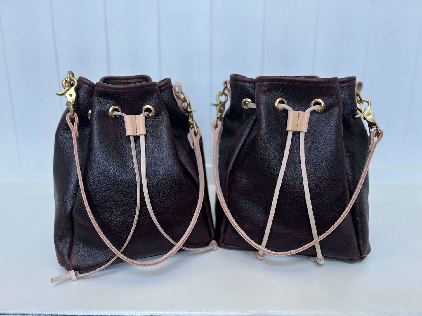 Emery Drawstring Bucket in Mocha