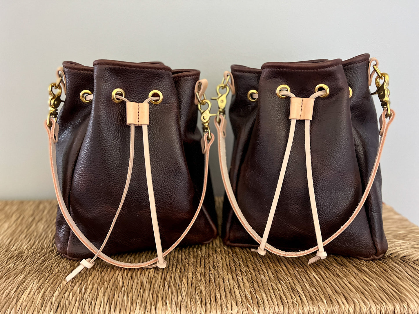 Emery Drawstring Bucket in Mocha