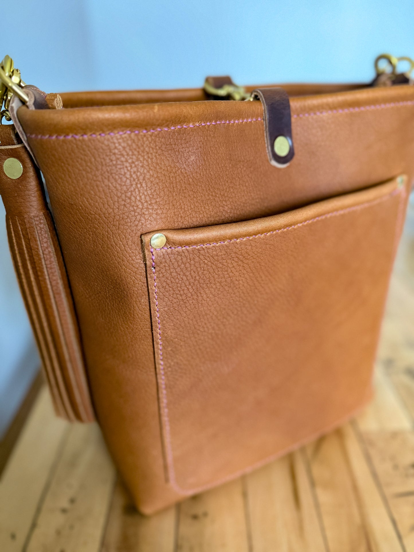 Bennett Bucket in Coffee Kodiak
