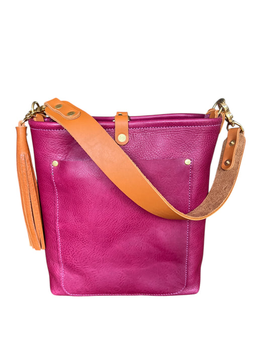 Bennett Bucket in Vachetta Lilac