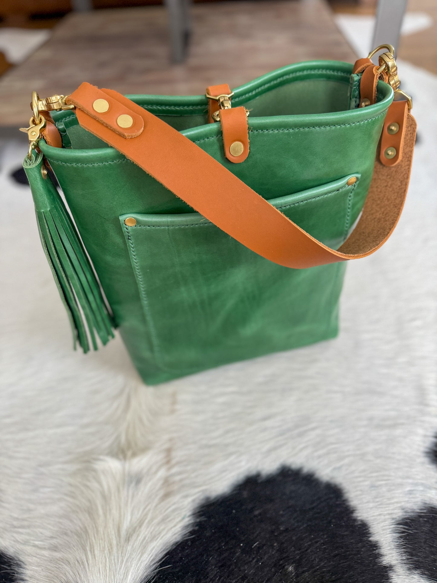 Bennett Bucket in Shamrock Green Full Grain Leather