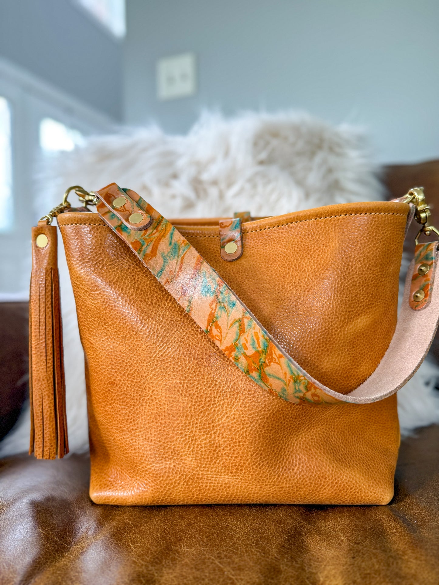 Hobo Bucket in Italian Honey Saffron Vegetable Tan w/Candy Strap