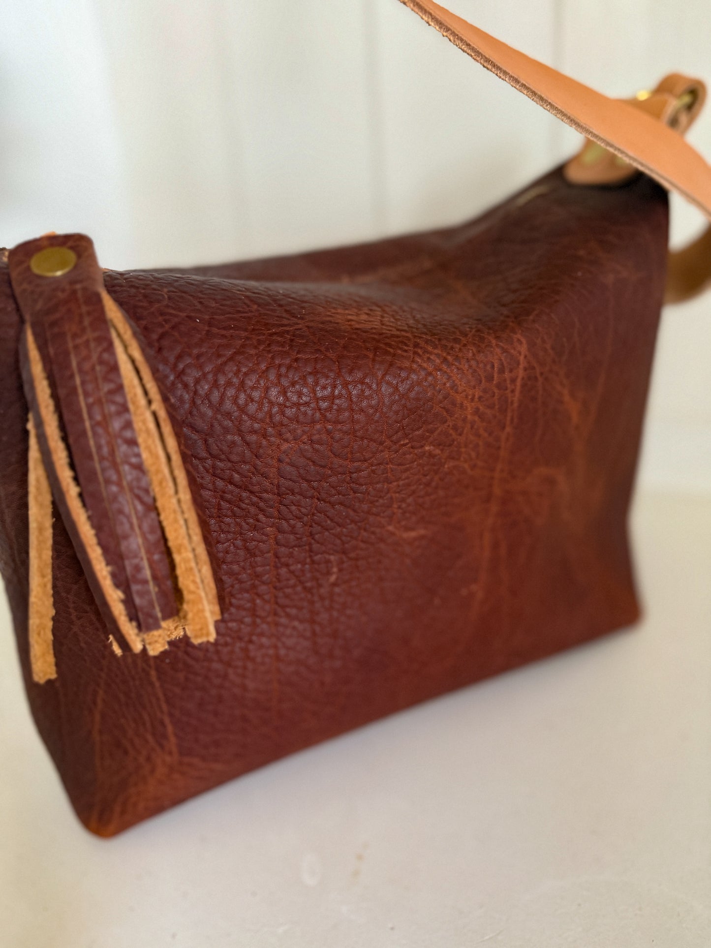 NEW Heidi Hobo Sling in Maple Cherry Shrunken Bison