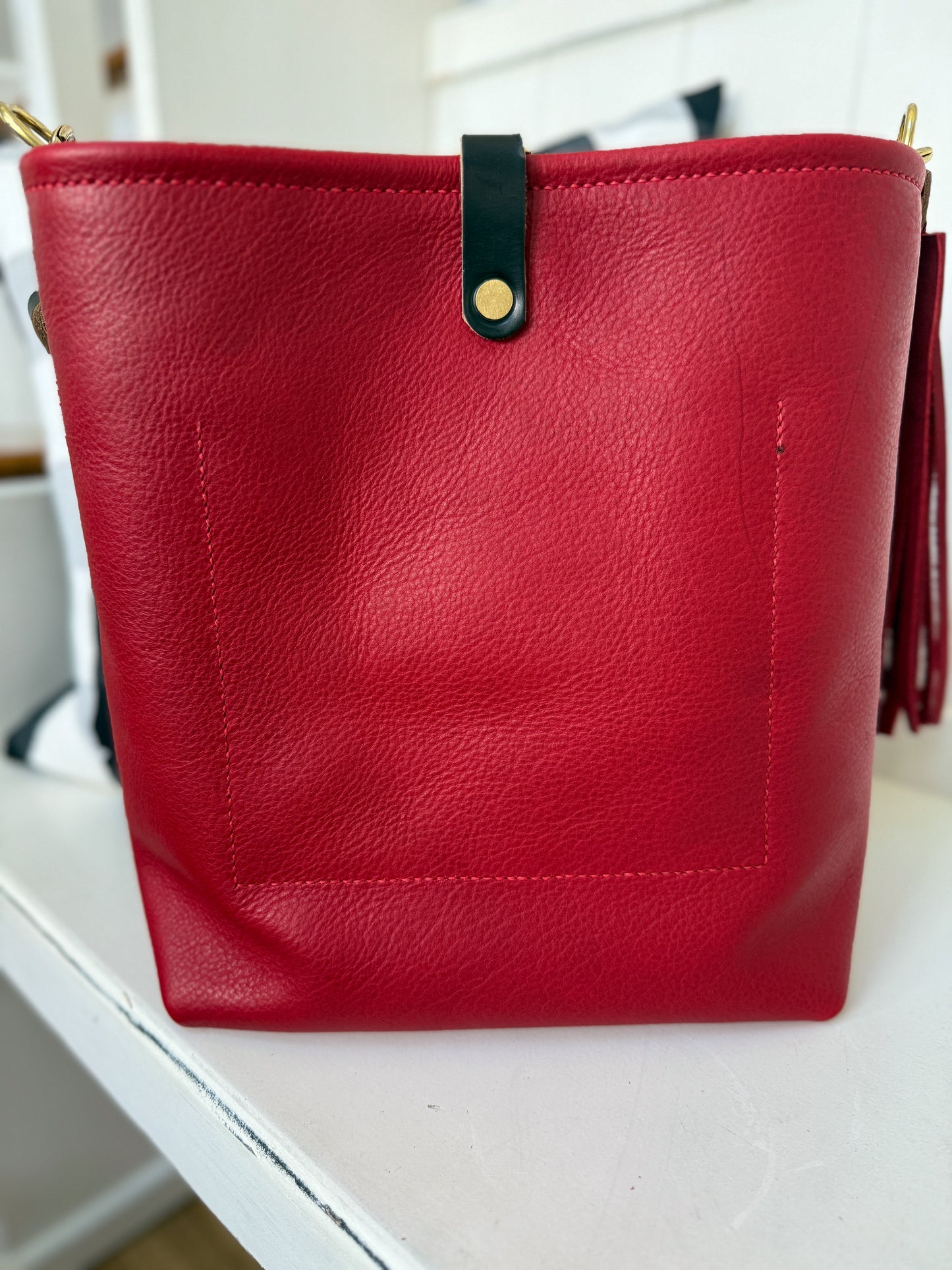 Bennett Bucket in Full Grain Red Bison