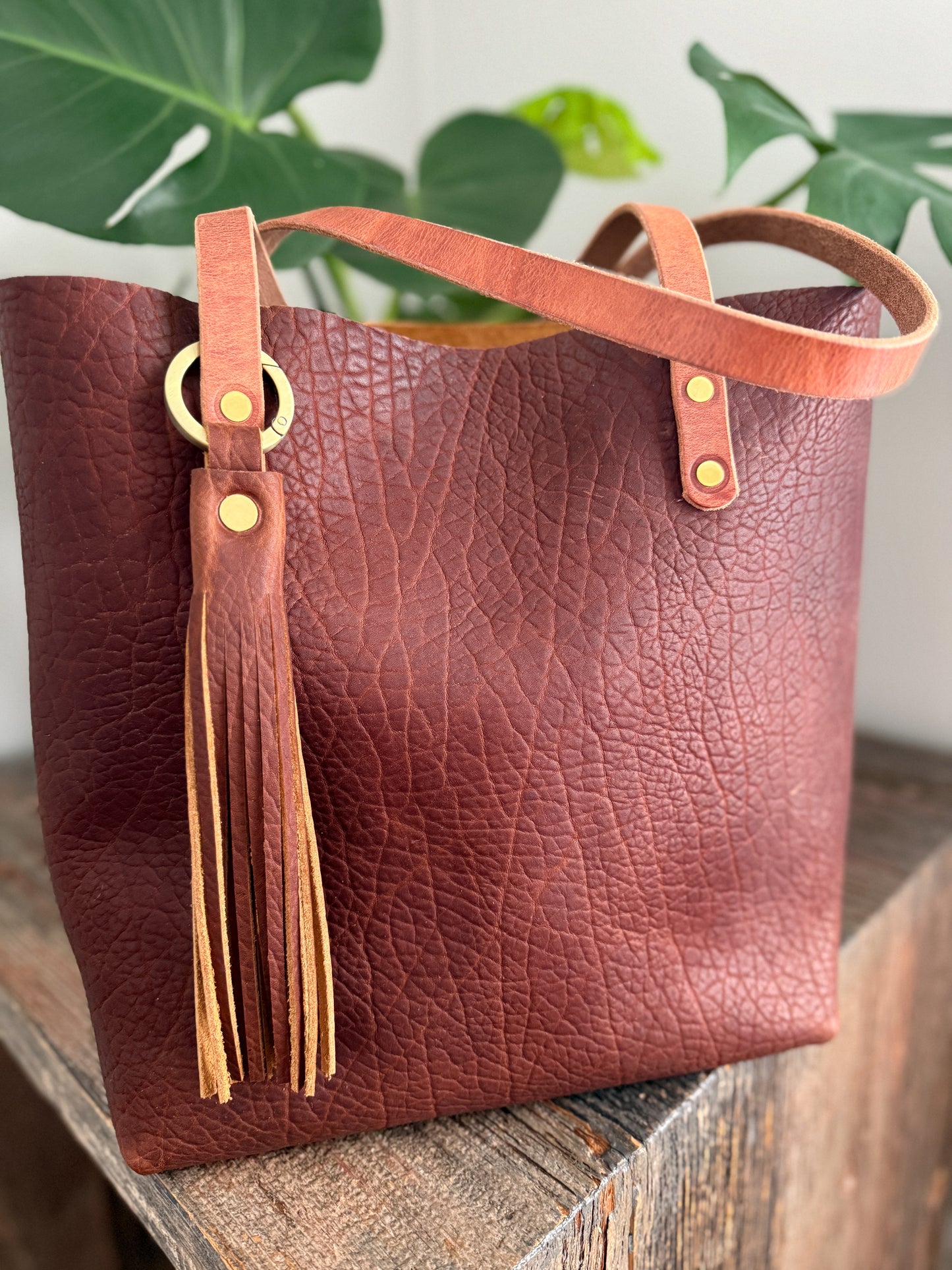 Classic Tote in Cherry Mahogany Full Grain Bison