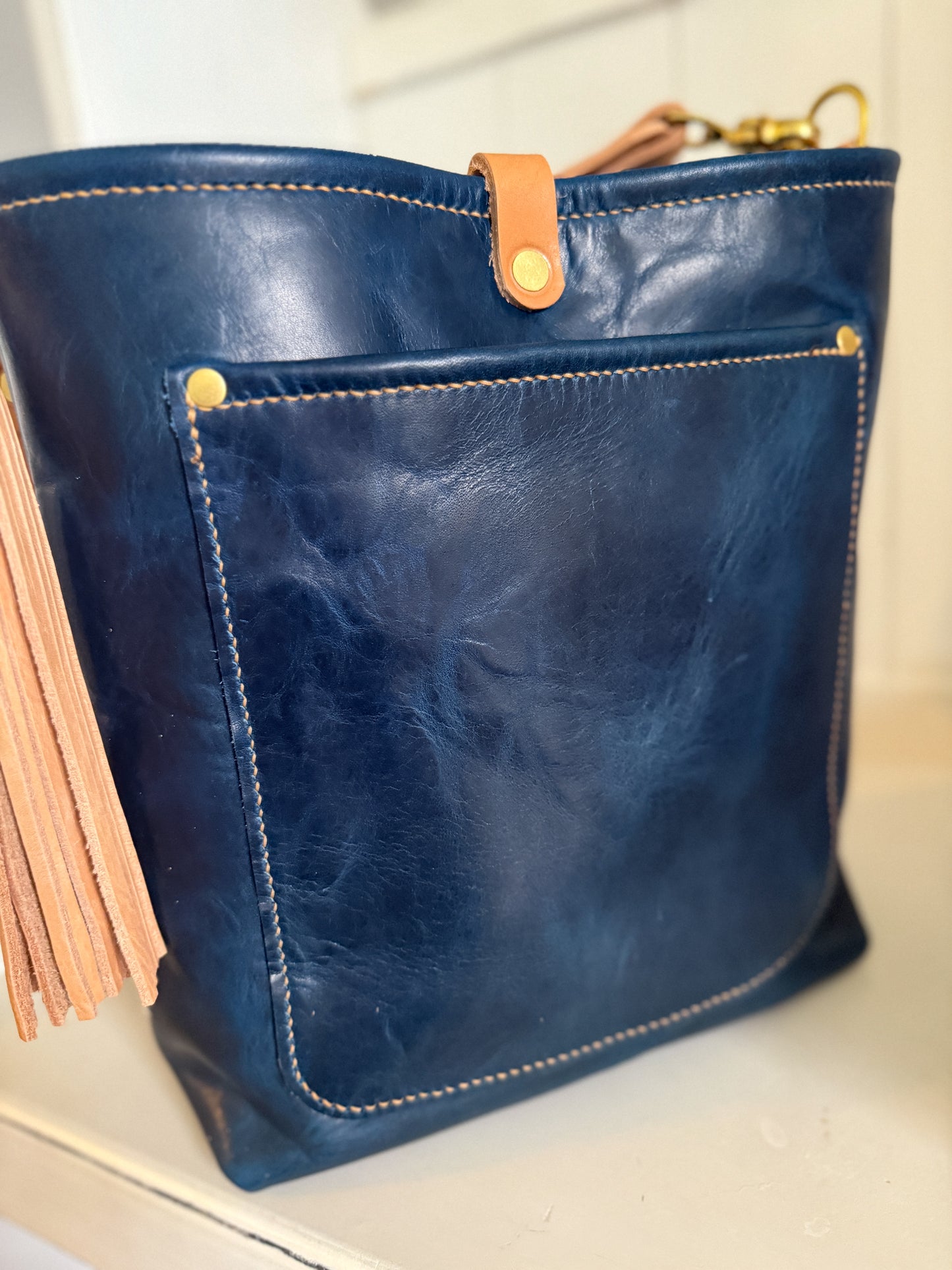 Bennett Bucket in Horween Cobalt Derby Veg Tan Leather