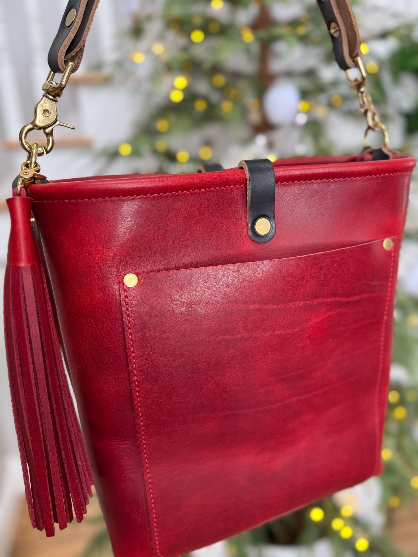 Bennett Bucket in Red Persian Horween Cypress Leather