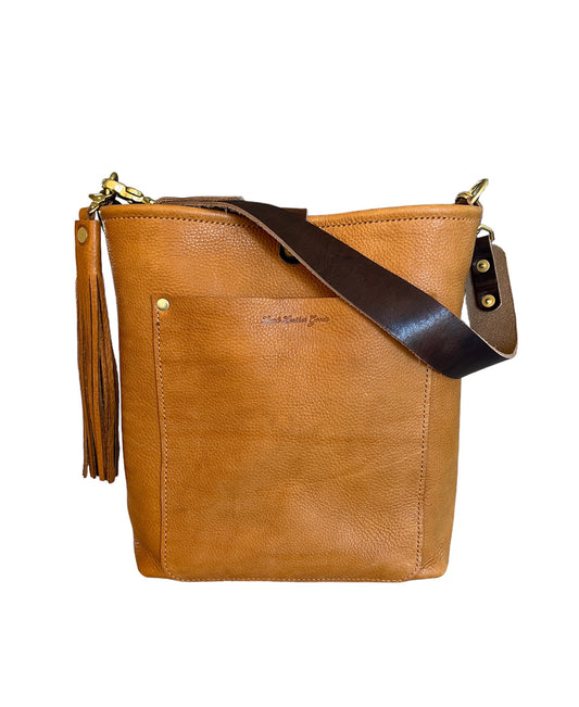 Bennett Bucket in Biscotti Italian Vegetable Tanned Leather