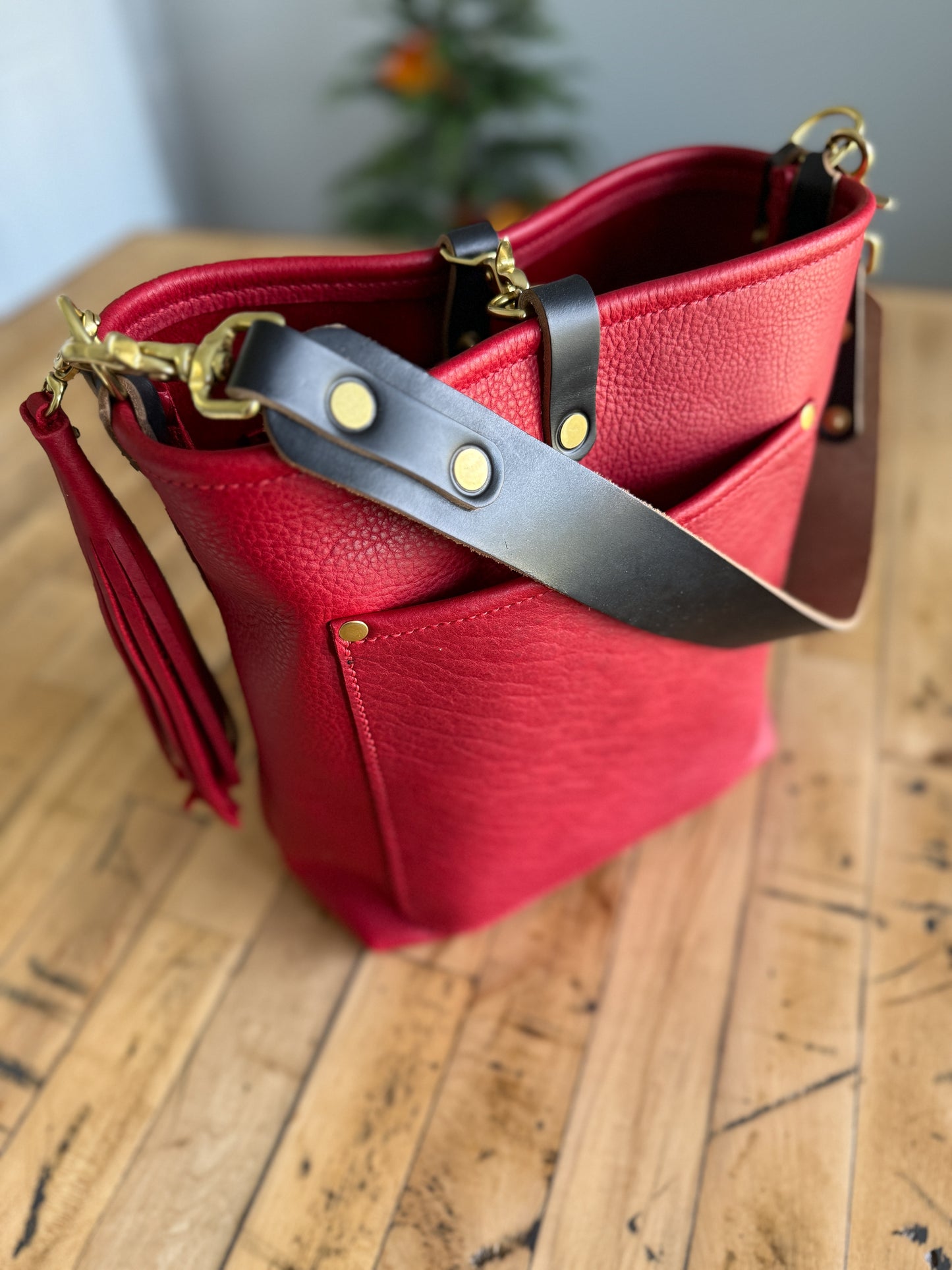 Bennett Bucket in Full Grain Red Bison