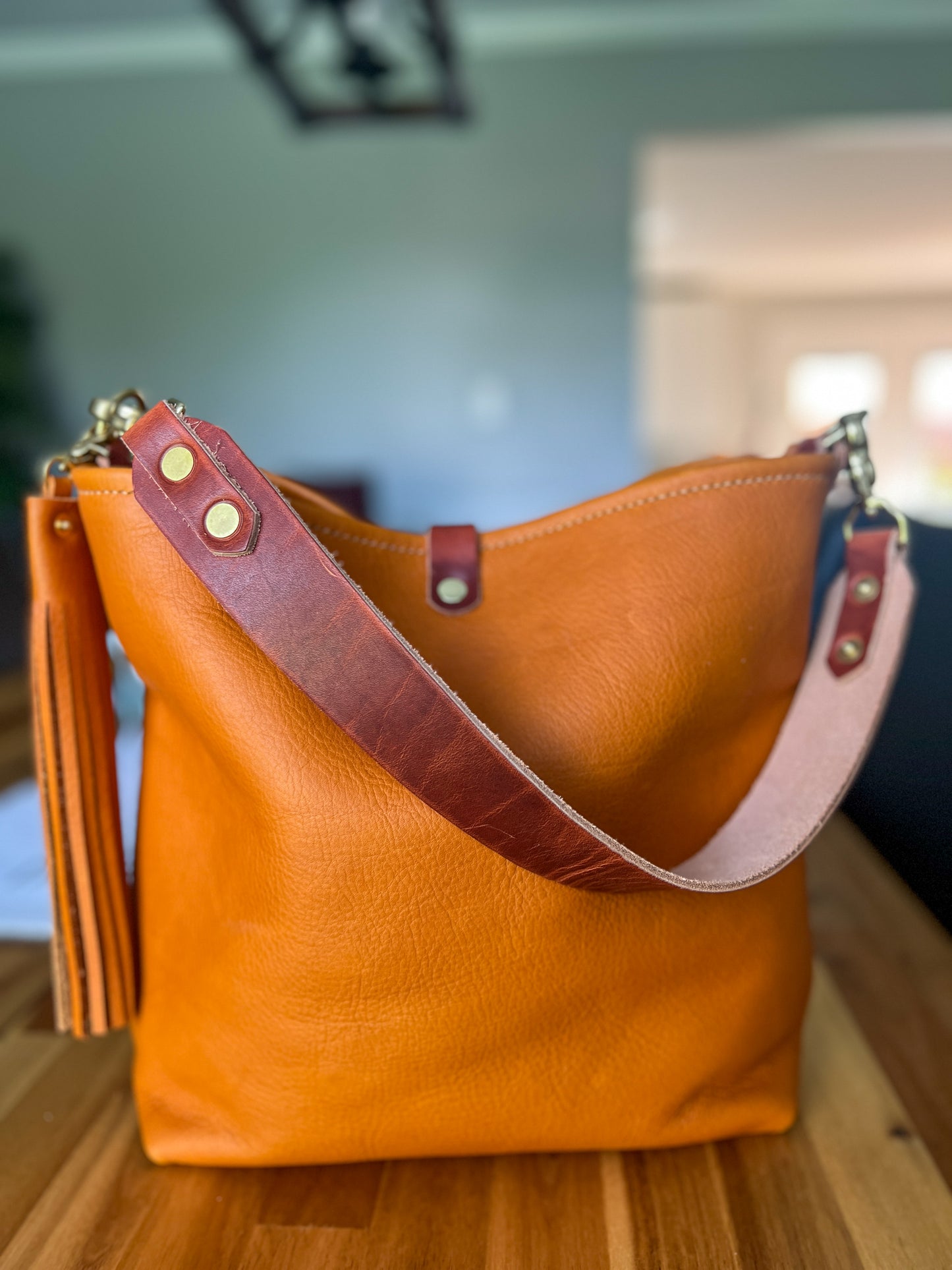 Hobo Bucket in Full Grain London Tan Veg Tan Leather