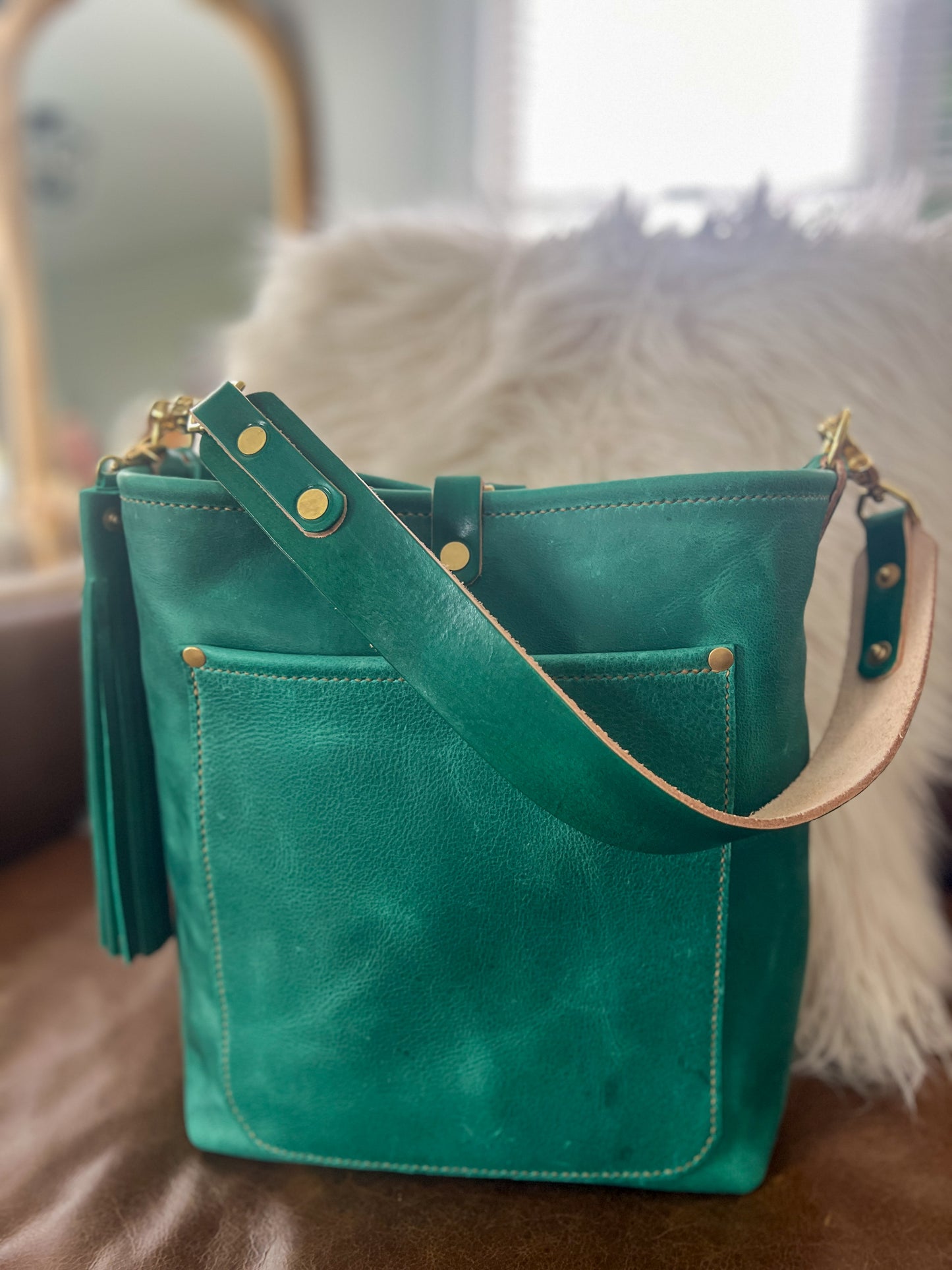 Bennett Bucket in Teal Full Grain Leather