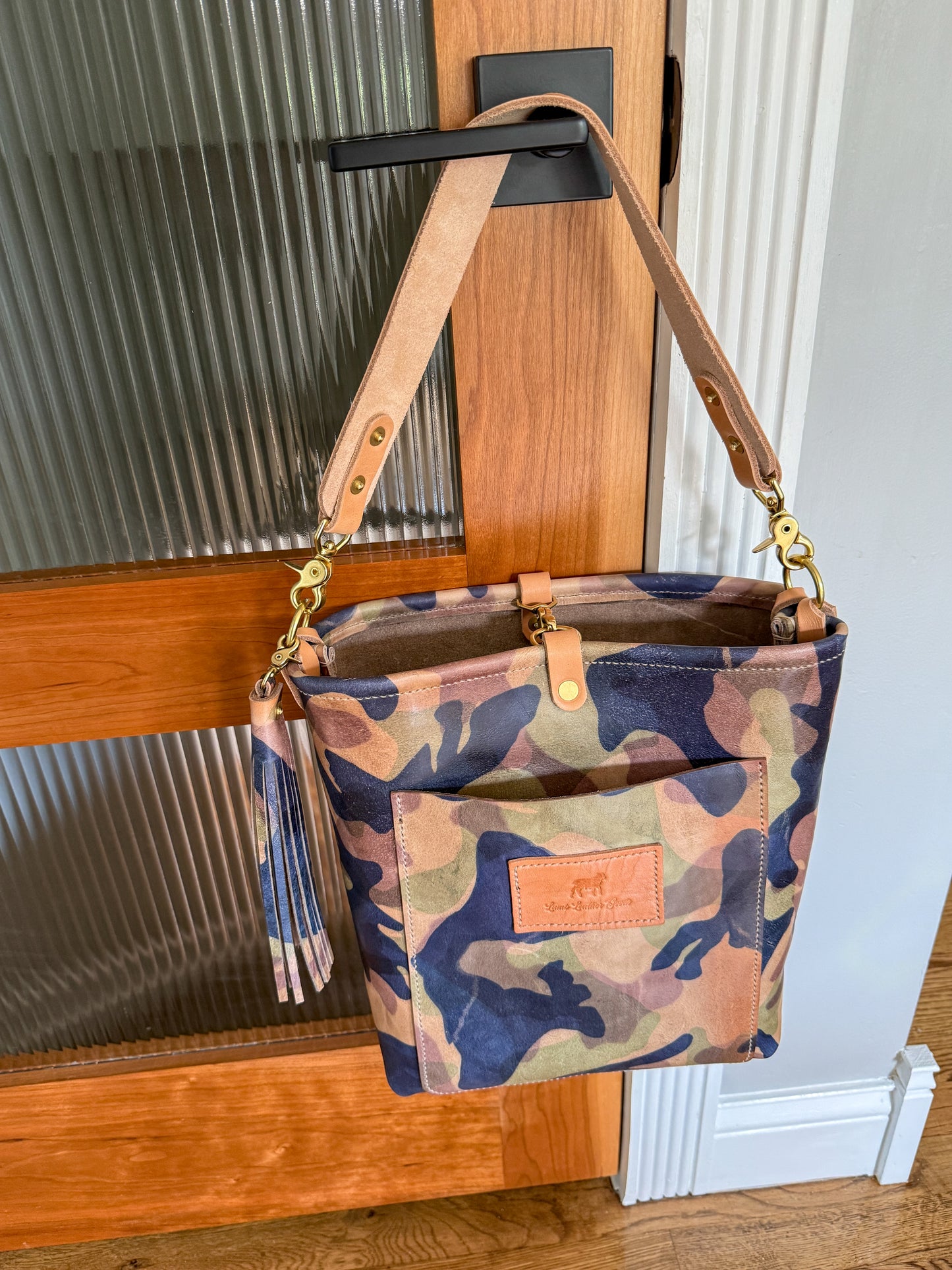 Bennett Bucket in Full Grain Camo Vegetable Tanned Leather