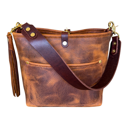 Bennett “shorty” Bucket in Old Soul Full Grain Leather