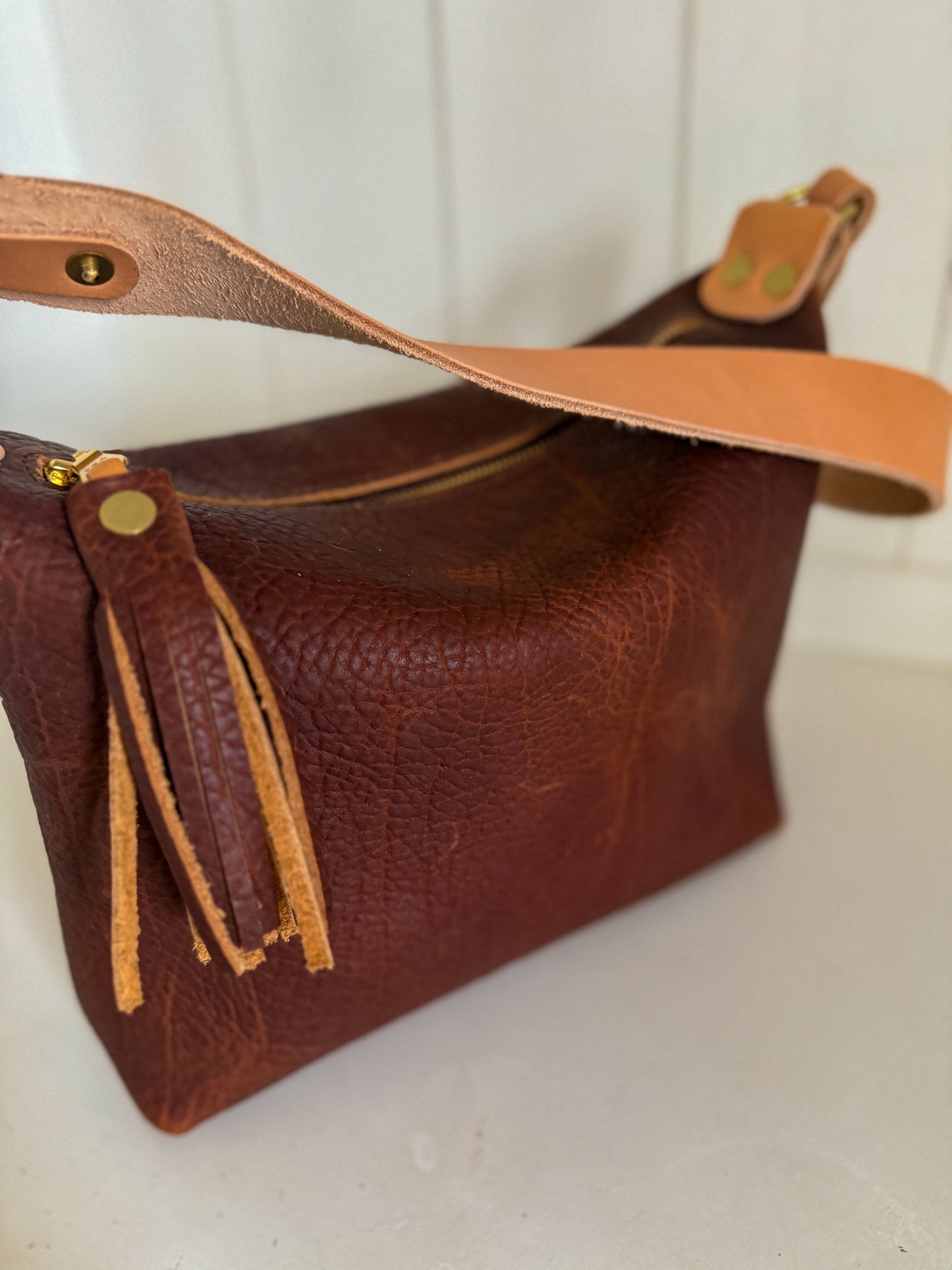 NEW Heidi Hobo Sling in Maple Cherry Shrunken Bison