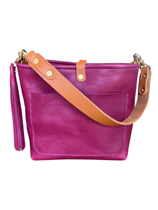 Bennett “shorty” Bucket in Lilac Vachetta