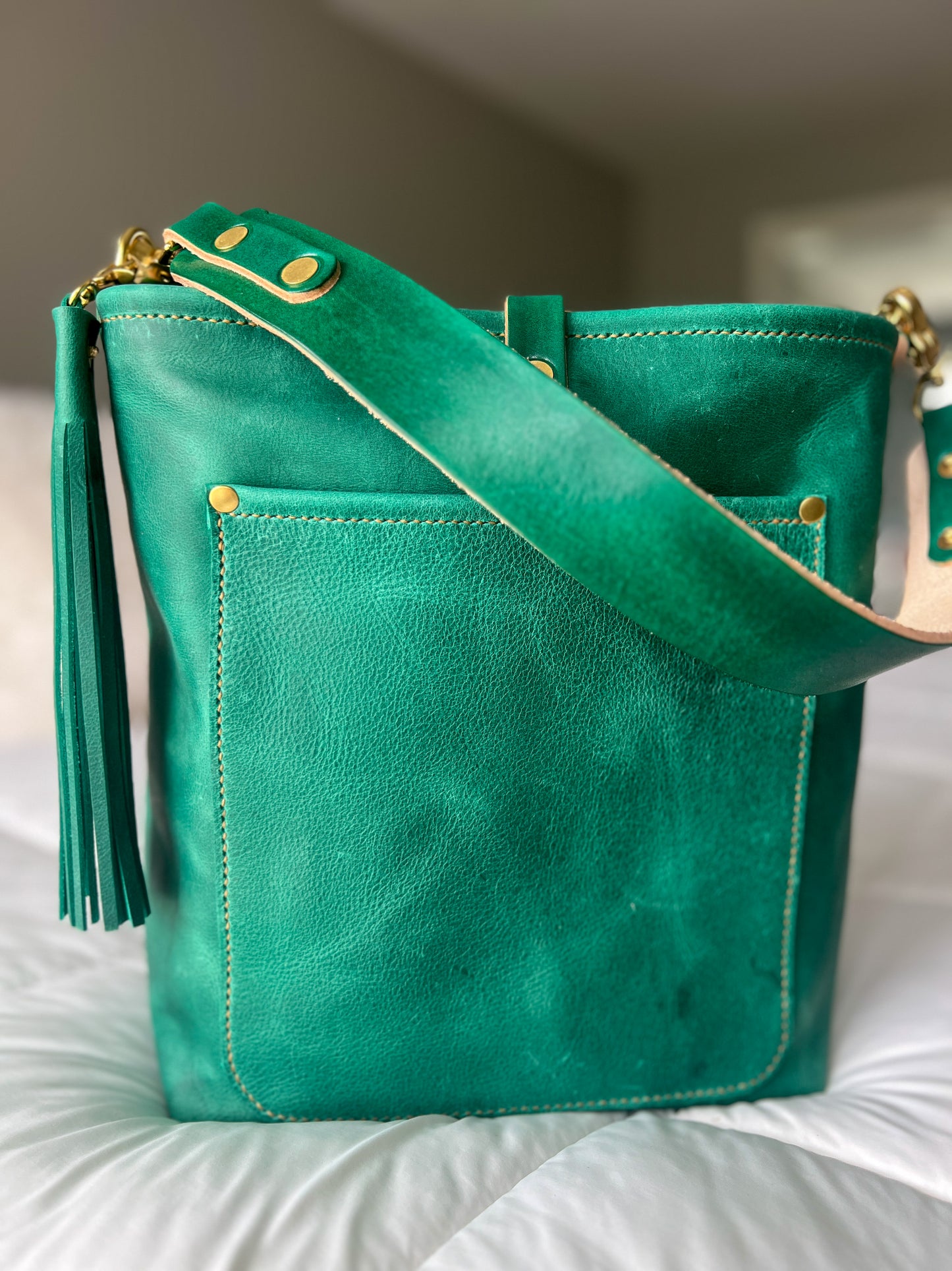 Bennett Bucket in Teal Full Grain Leather