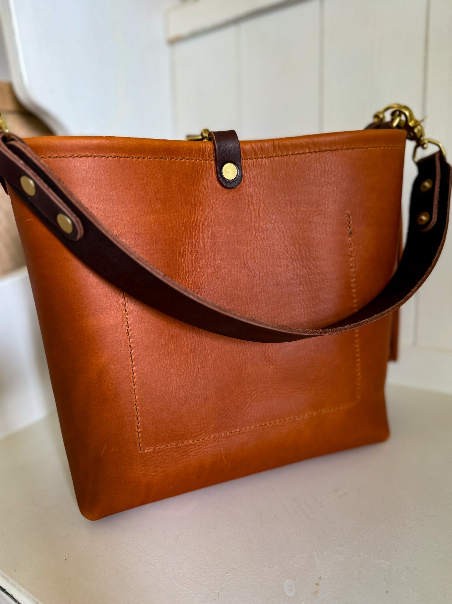 Bennett Bucket in Tawny Full Grain Leather