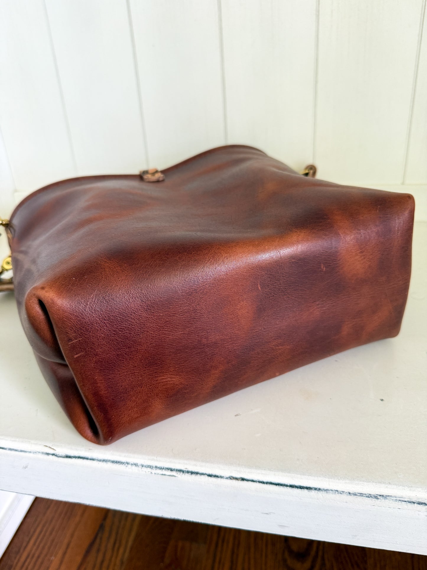 Hobo Bucket in Horween Brown Nut Dublin w/Candy Strap