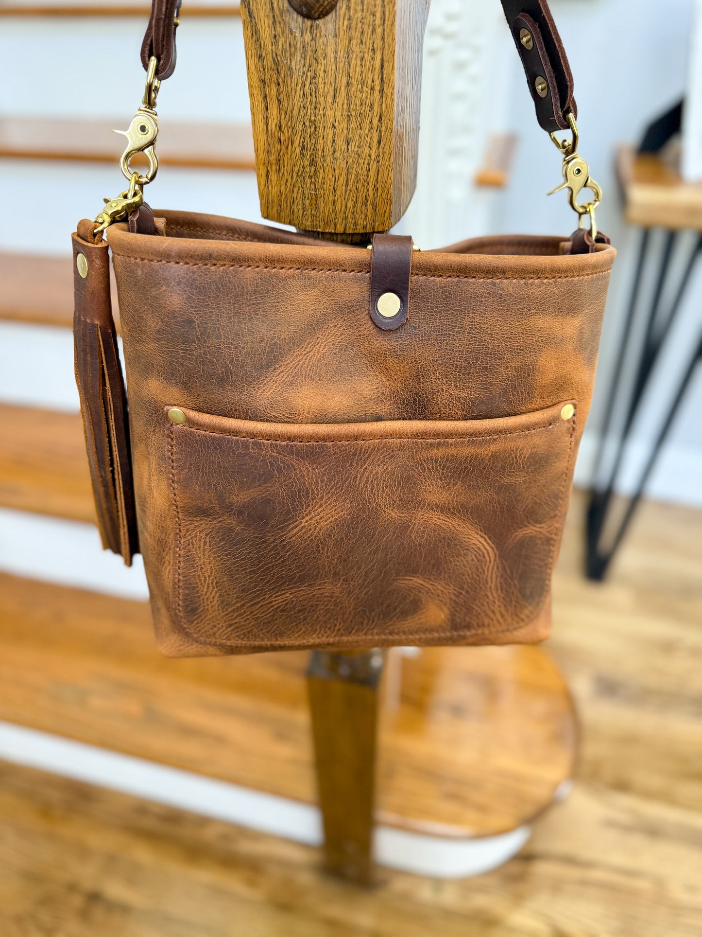 Bennett “shorty” Bucket in Old Soul Full Grain Leather