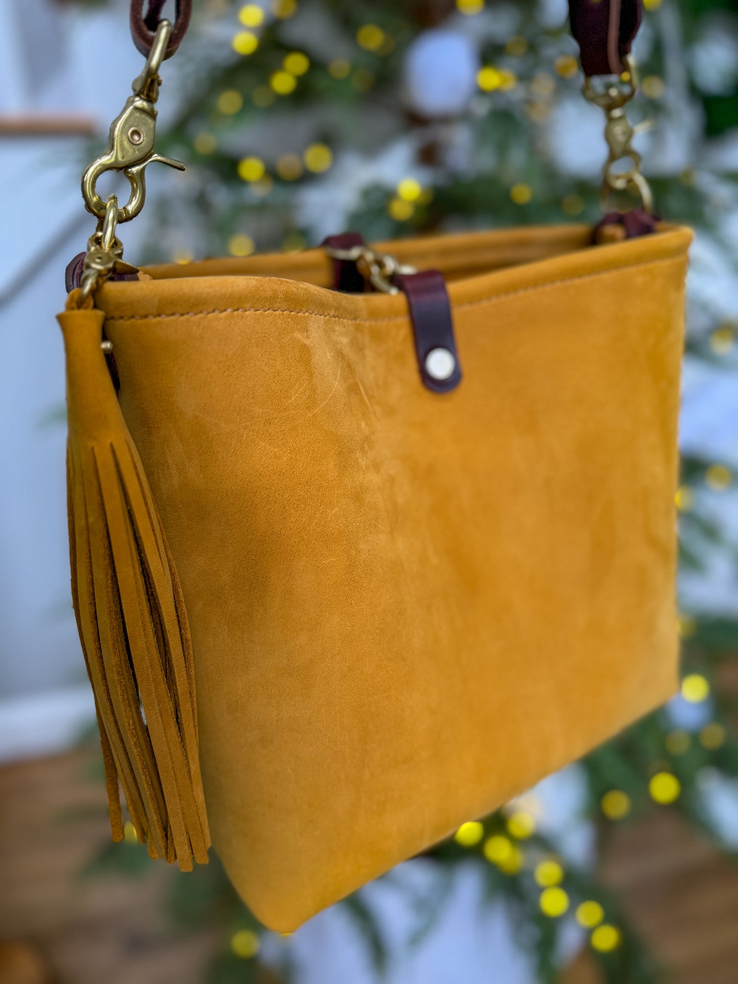 Hobo Bucket in Wheat Modesto Horween Leather