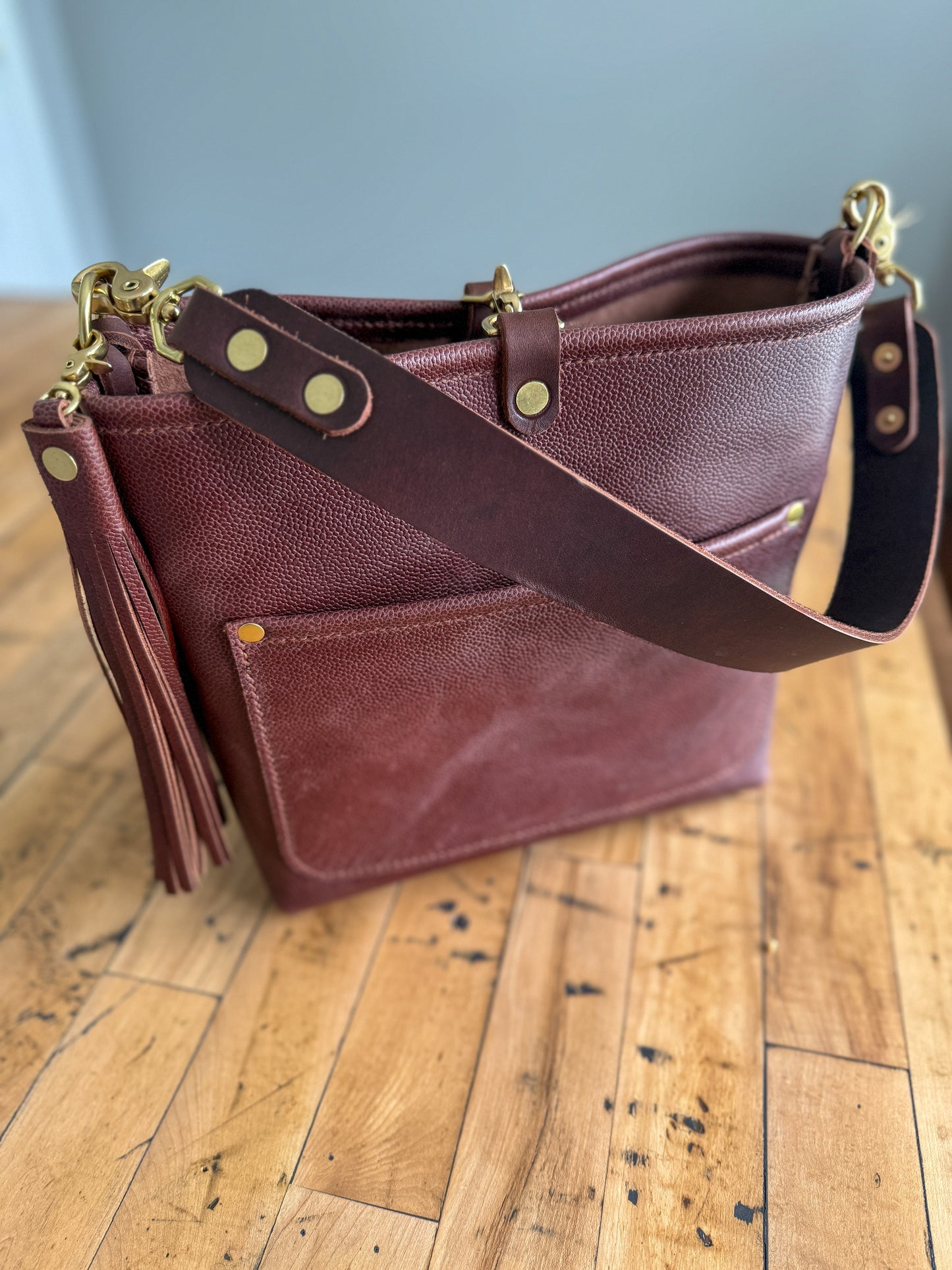 Bennett “shorty” Bucket in Horween Montana Chocolate