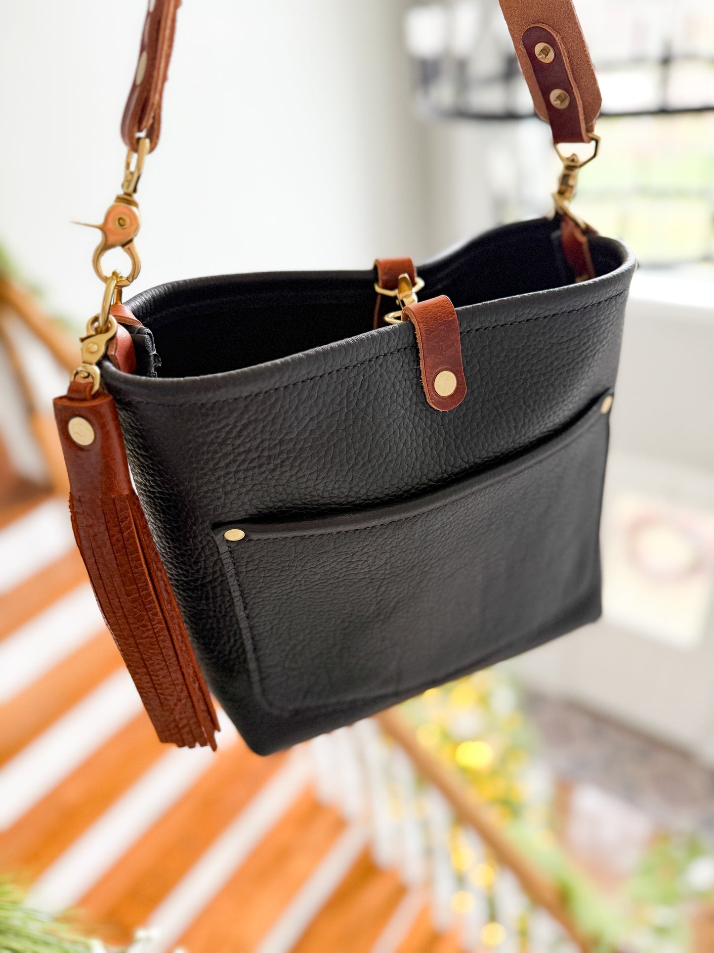 Bennett “shorty” Bucket in Horween Black Pebbled Leather