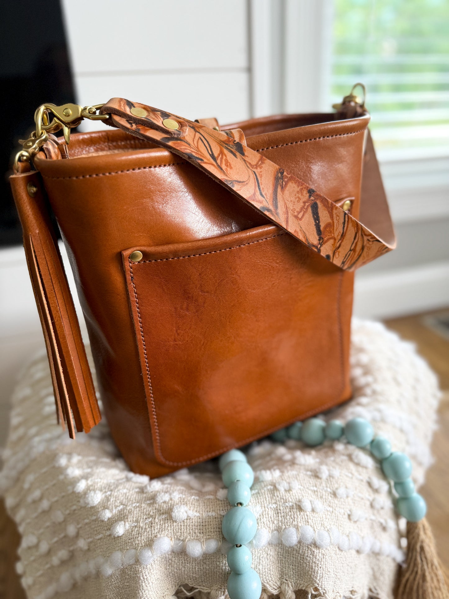 Bennett Bucket in Miel Cuoio Italian Leather w/Candy Strap