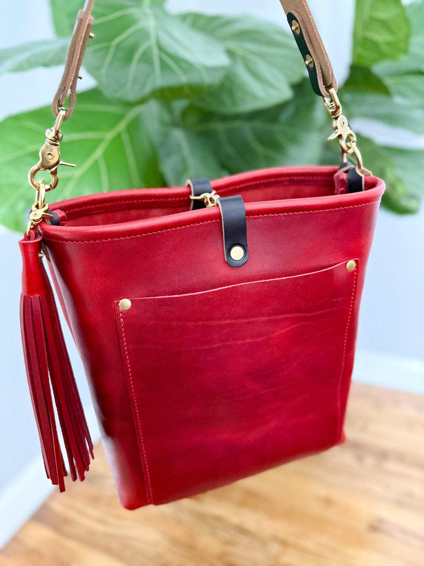Bennett Bucket in Red Persian Horween Cypress Leather