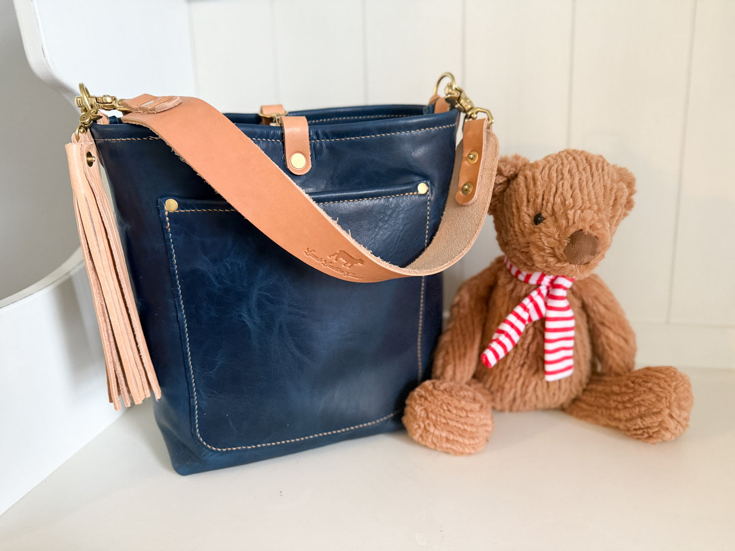 Bennett Bucket in Horween Cobalt Derby Veg Tan Leather