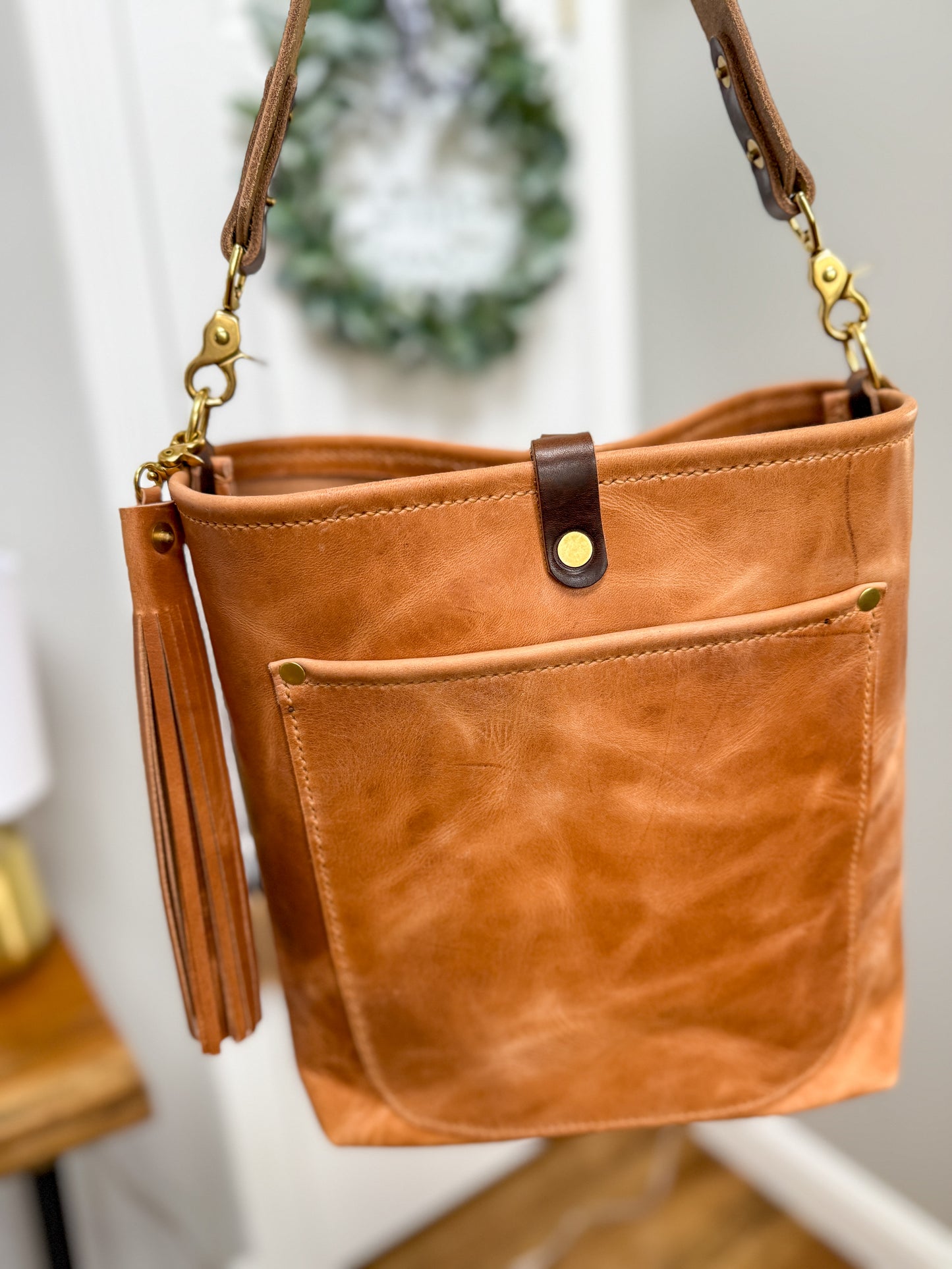 Bennett Bucket in Light Natural Derby Horween