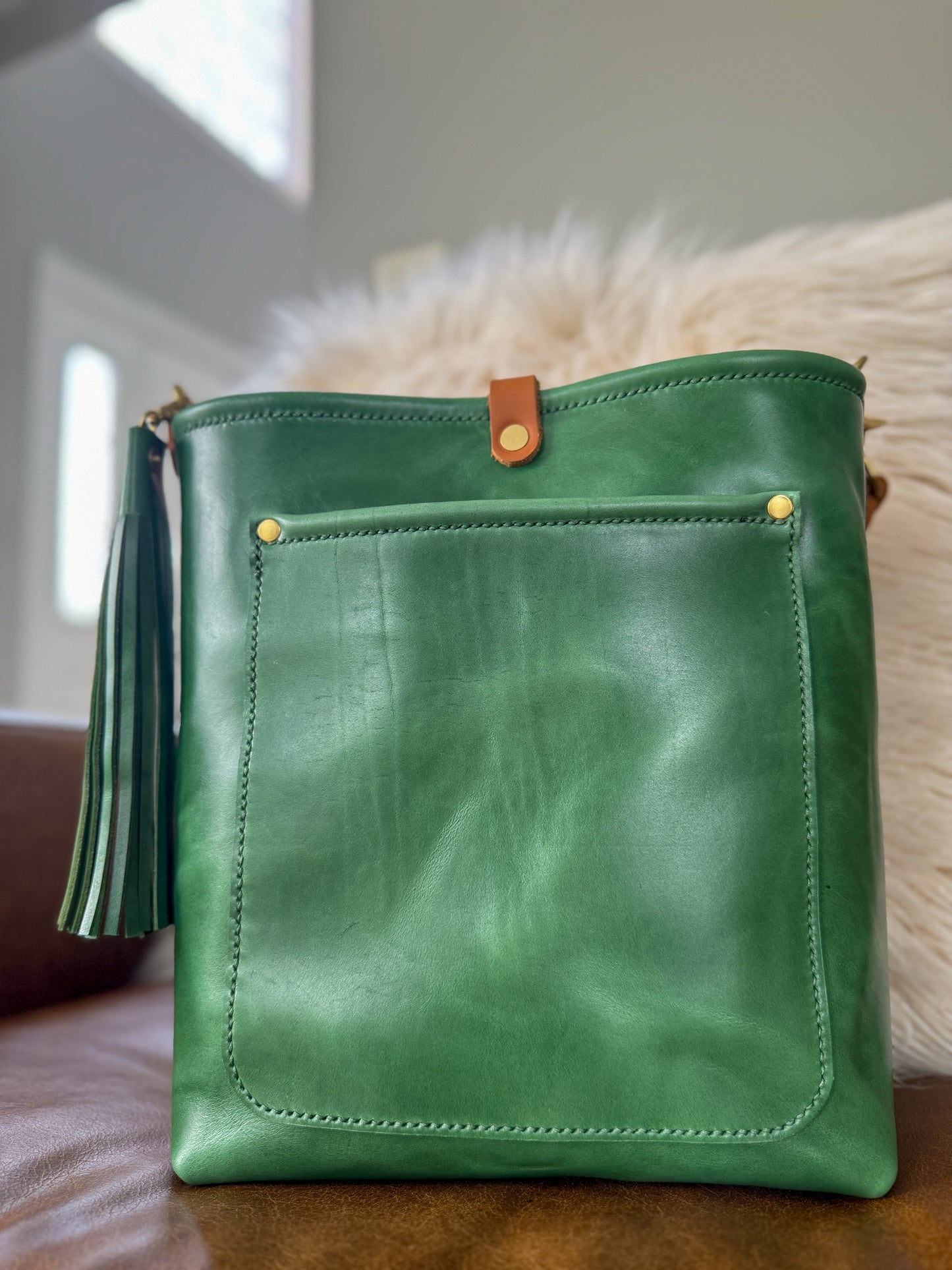 Bennett Bucket in Shamrock Green Full Grain Leather