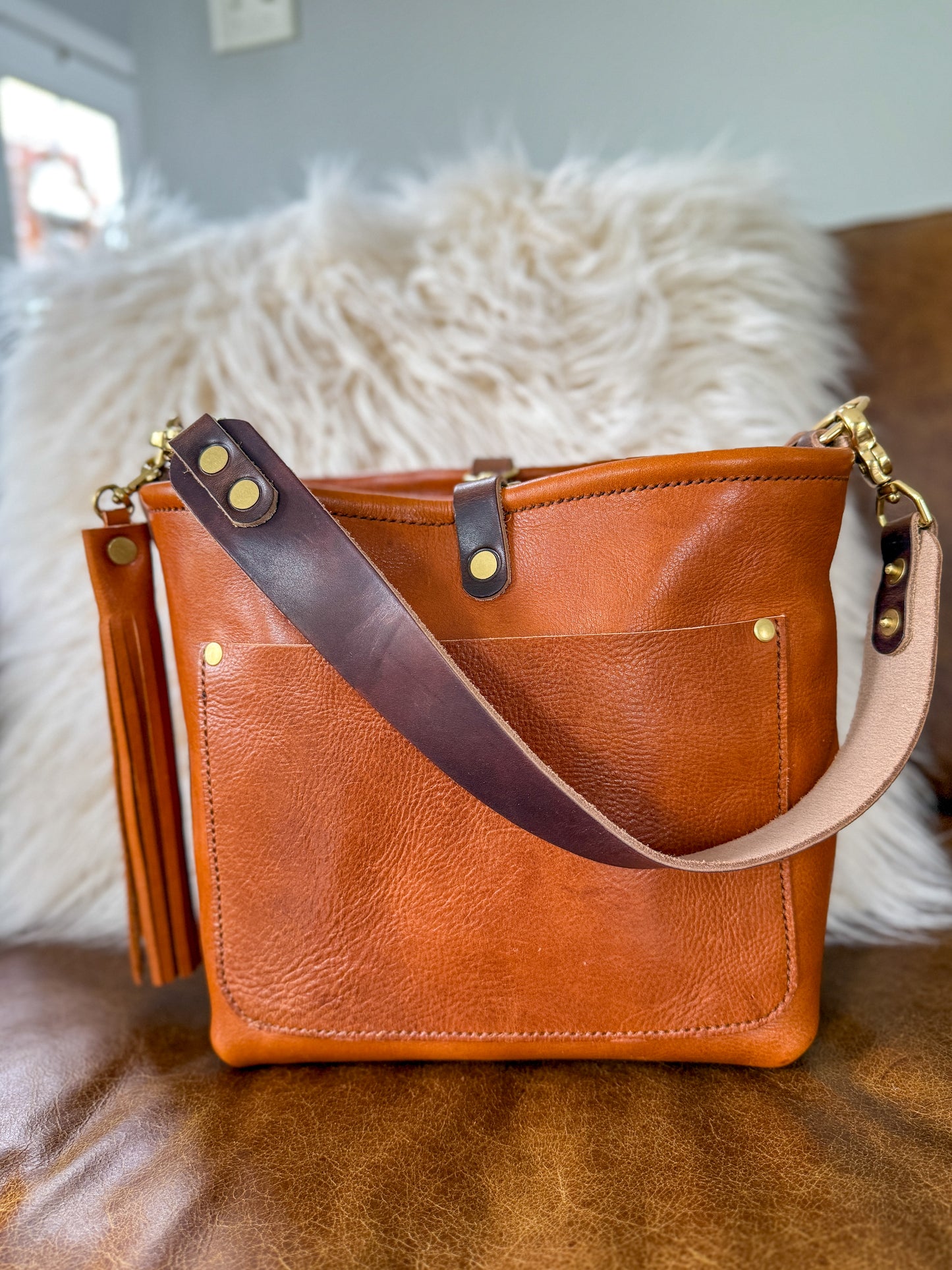 Bennett “shorty” Bucket in Montana Veg-Tan