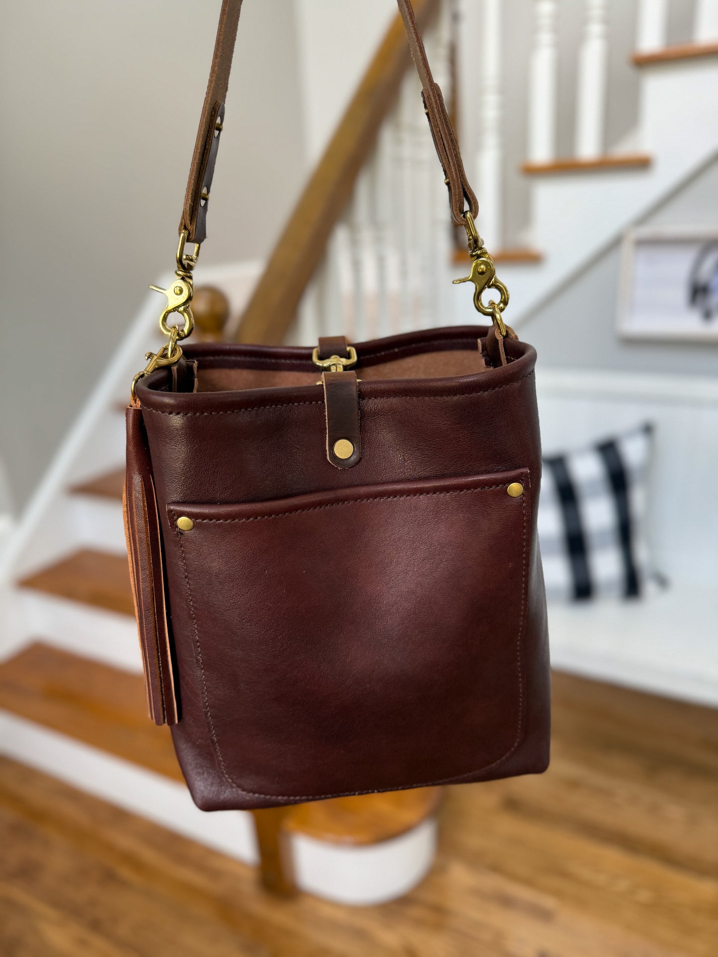 Bennett Bucket in Luxe Horween